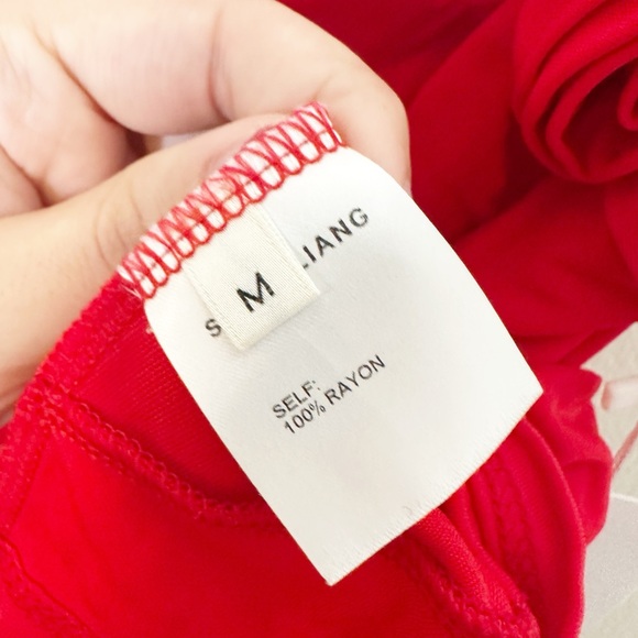 New Sandy Liang Georgia Top Red Rose 3D Floral Applique Medium - Picture 10 of 12